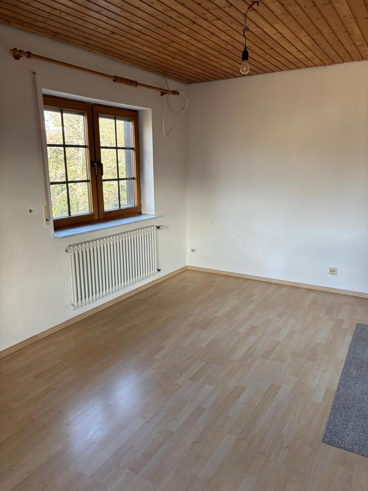 Thumbnail-Kleine Ein- Zimmer- Wohnung in Schönwald