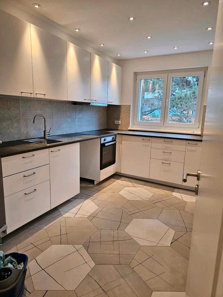 Thumbnail-2 Zimmer Wohnung mit Balkon zu Vermieten