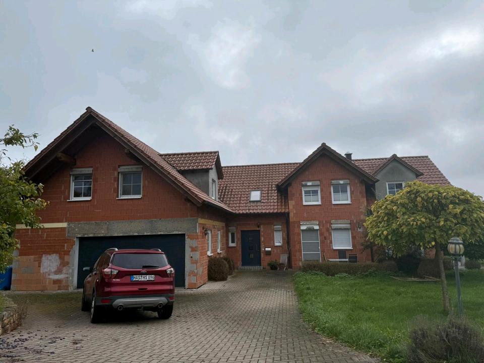 Thumbnail-Wohnhaus mit Stallungen