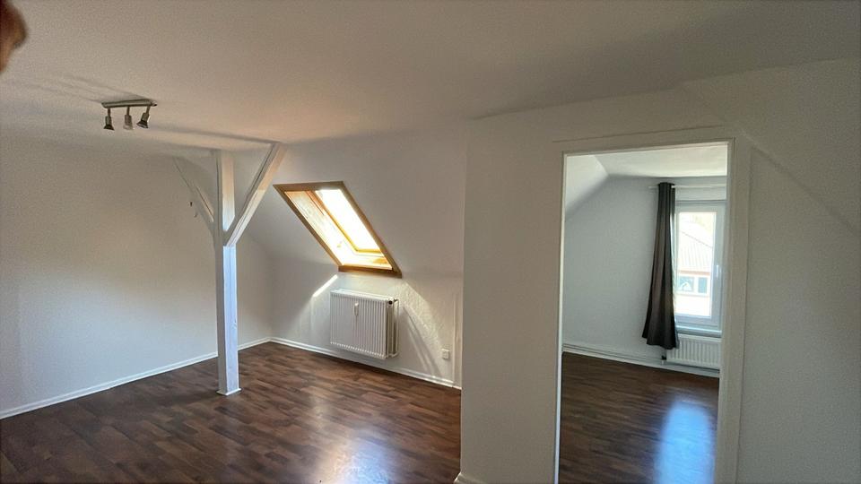 Thumbnail-3-Zimmer-Dachgeschosswohnung, Altbau, Mürwiker Str.