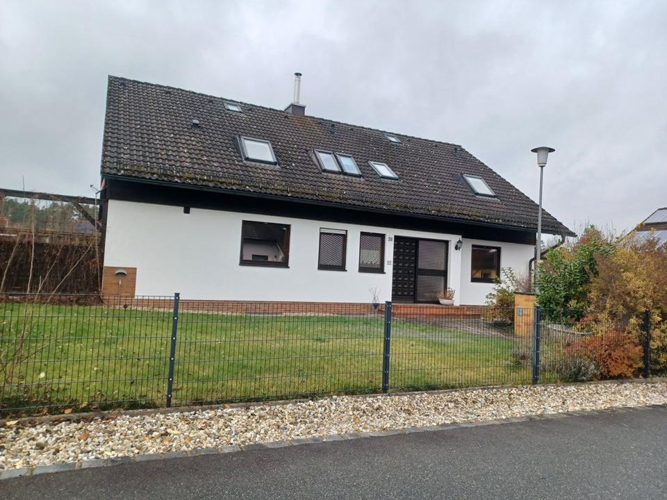 Thumbnail-vermietetes Haus mit 2 Wohnungen