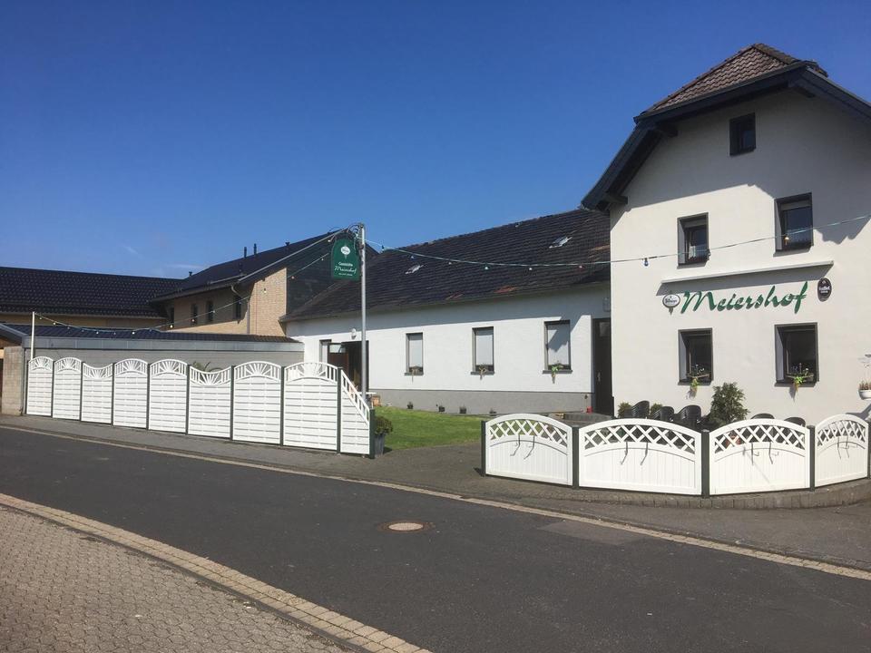 Thumbnail-Geschäftsgebäude mit Wohnraum