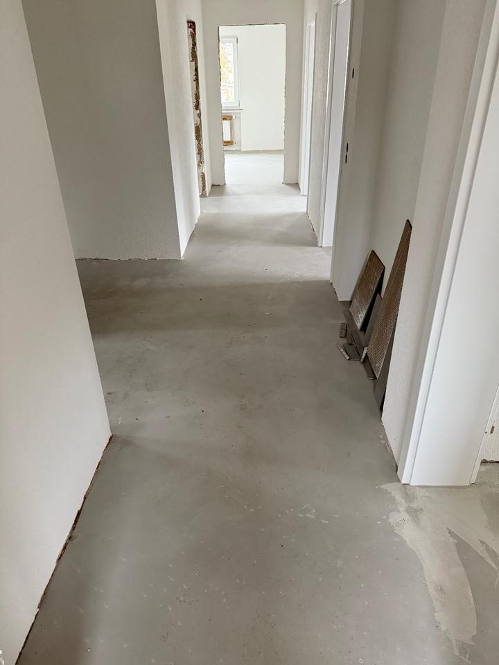 Thumbnail-4 Zimmer OG Wohnung in Unterbalbach