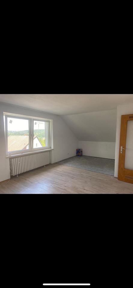 Thumbnail-Dachgeschosswohnung + EBK