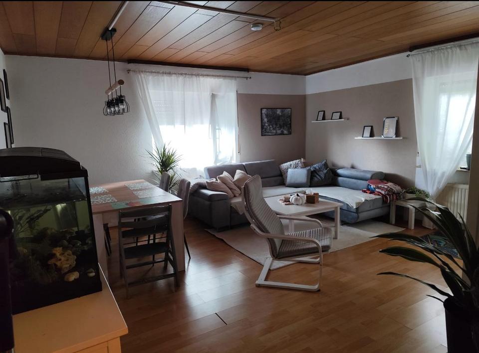 Thumbnail-Schöne 3-Zimmer-EG-Wohnung (90 m²) in Top-Lage in Reiskirchen