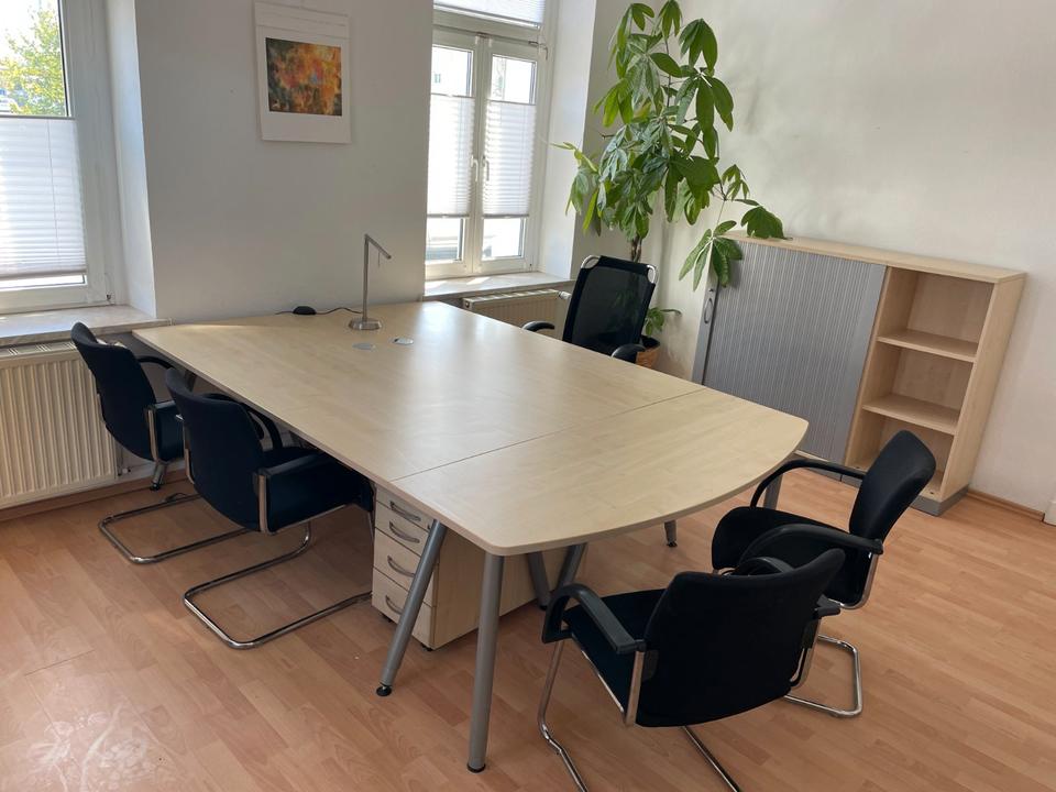 Thumbnail-Tagesbüro - Homeoffice Alternative - Co Working Area