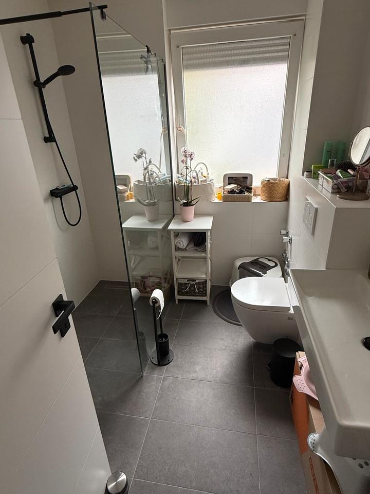 Thumbnail-Moderne 2 ZKB Wohnung mit großem Balkon und Tiefgarage
