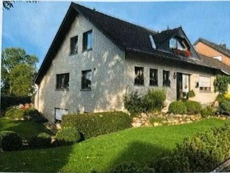 Thumbnail-Einfamilienhaus mit Einliegerwohnung zu verkaufen