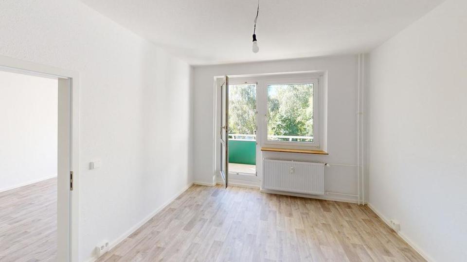 Thumbnail-Sofort verfügbare 2-Raum-Wohnung mit Balkon