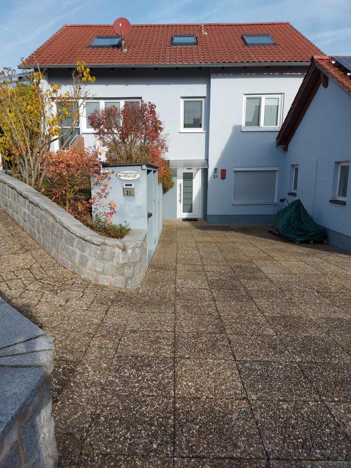 Thumbnail-Familienfreundliches Mehrgenerationenhaus mit AnbauNebenhaus