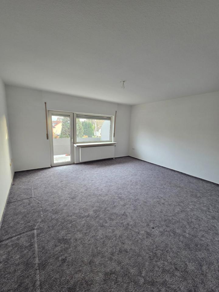 Thumbnail-Attraktive 3-Zimmer-Wohnung in begehrter Lage von Köln-Porz (Urbach)