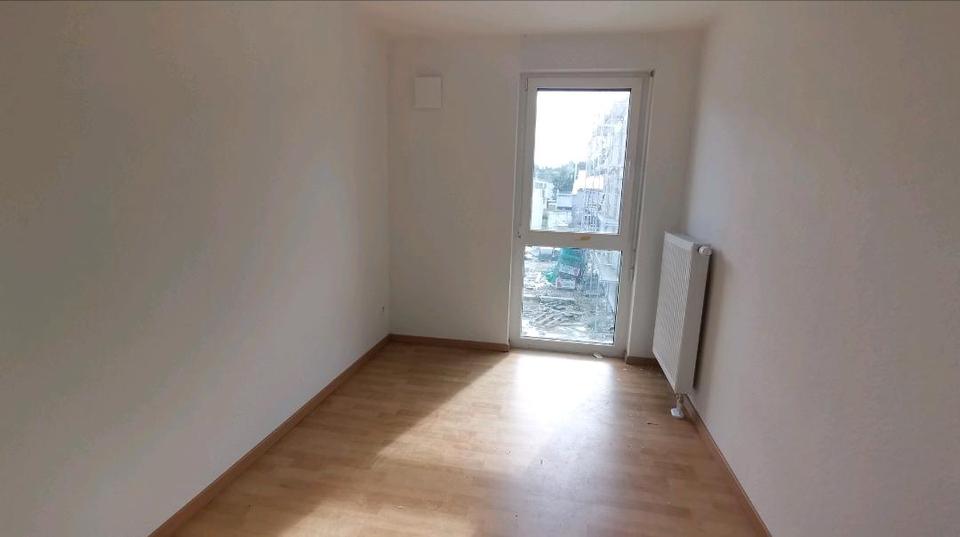 Thumbnail-1 Zimmer frei in 4er-WG – ab sofort in Ofterdingen.