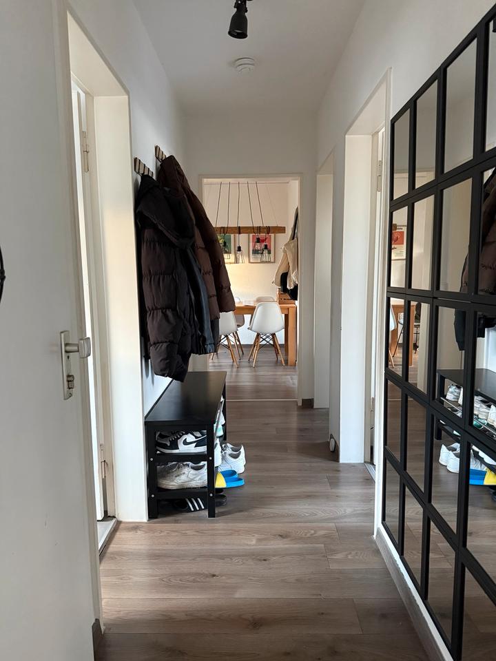 Thumbnail-2-Zimmer-Dachgeschosswohnung in Bergisch Gladbach