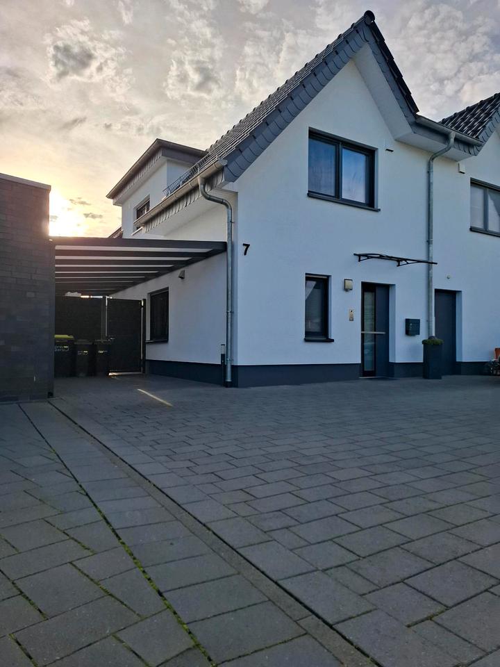 Thumbnail-Gemütliche DHH in Rheda-Wiedenbrück, Provisionsfrei zu verkaufen