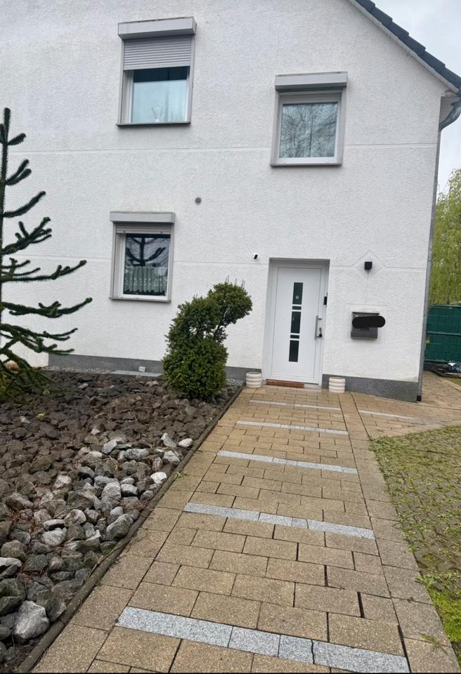 Thumbnail-Doppelhaushälfte in Castrop-RauxelIckern zu verkaufen