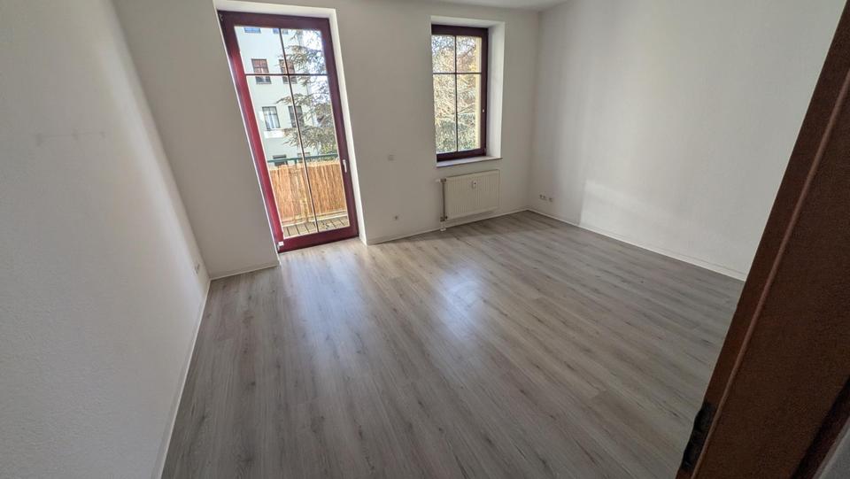 Thumbnail-Helle 2-Zimmer Wohnung mit Balkon in der Neue Str. zur Miete