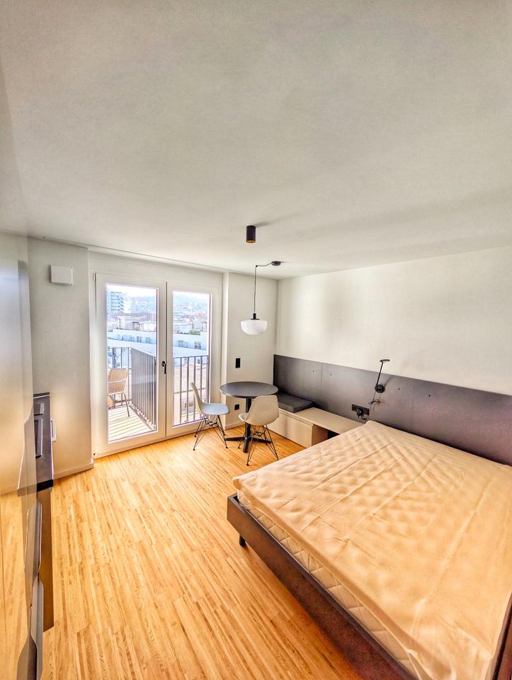 Thumbnail-Urban Living in Stuttgart-Mitte – vollmöbliertes Design-Apartment mit Balkon im Neubau „Gerber Living“