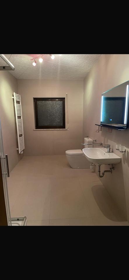 Thumbnail-Lichtdurchflutete 4 ZKB Balkon Einbauküche