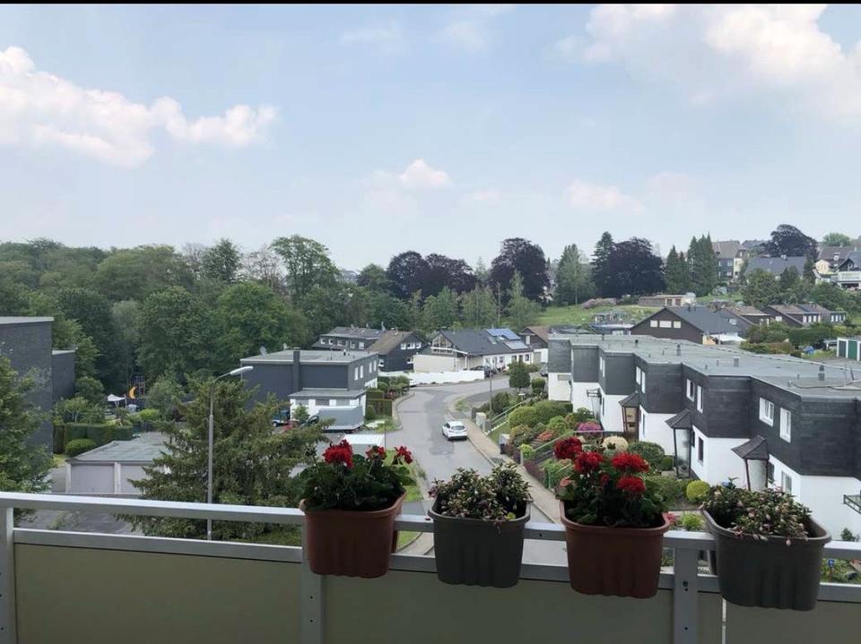 Thumbnail-Stadtnahes gut geschnittene 3 Zimmer Wohnung mit Balkon