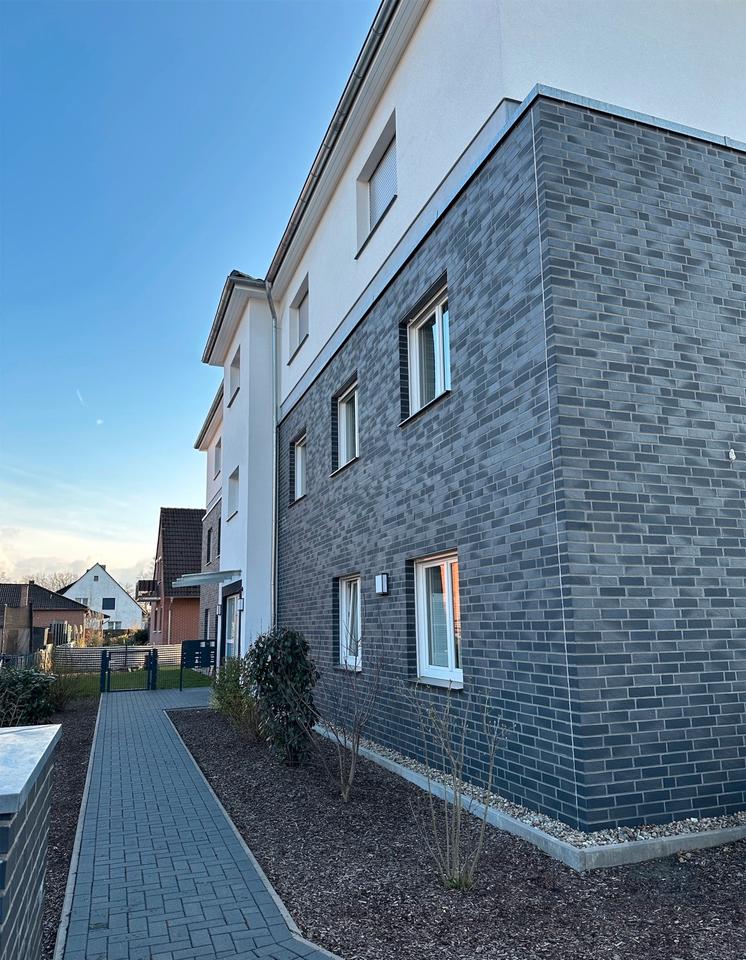 Thumbnail-2 -Zimmer Wohnung mit Einbauküche, Garten in Celle OT Groß Hehlen