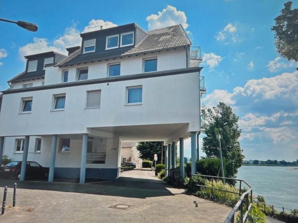 Thumbnail-Traumwohnung vollmöbliert mit Rheinblick in Köln-Stammheim!