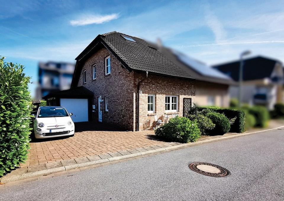 Thumbnail-Vermietete Doppelhaushälfte in Neuenrade-Affeln