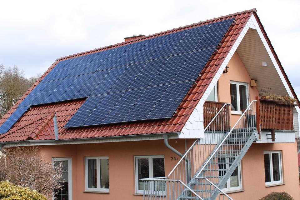 Thumbnail-PROVISIONSFREI Massives Mehrgenerationenhaus mit Einliegerwohnung