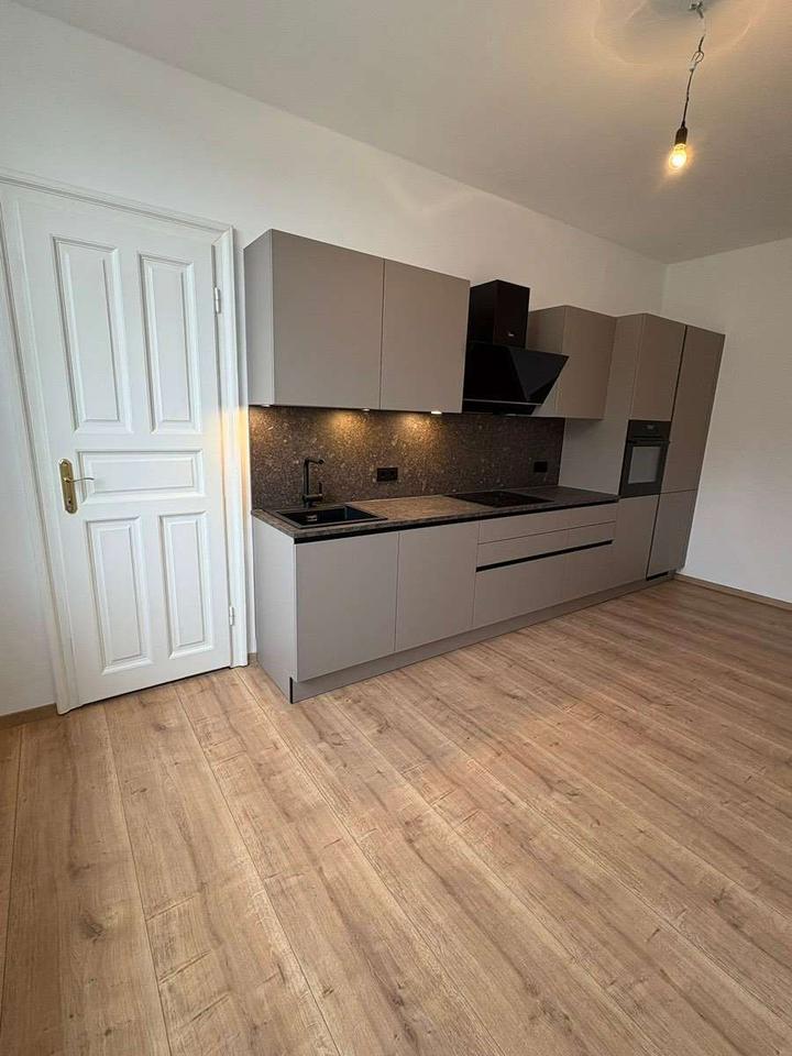 Thumbnail-ERSTBEZUG NACH SANIERUNG – GROßZÜGIGE 4-ZIMMER-WOHNUNG