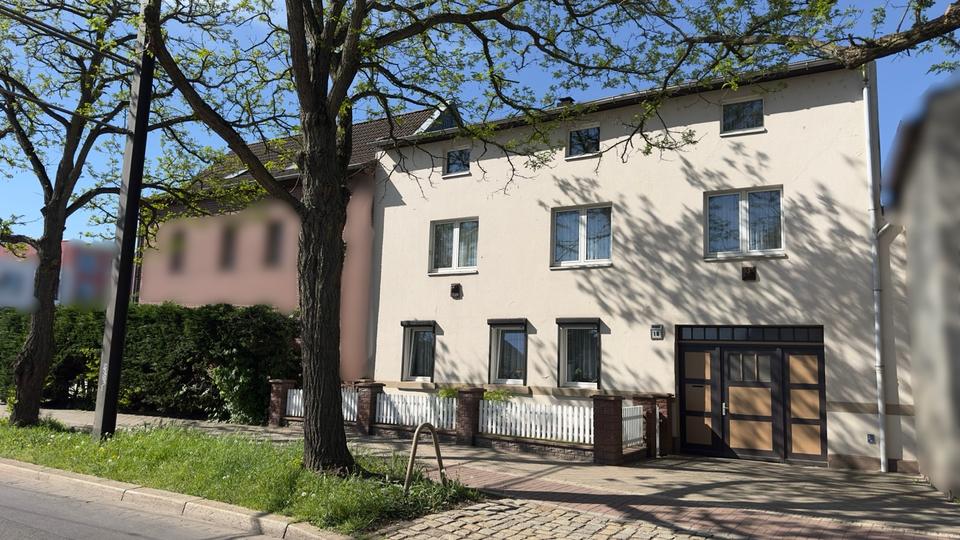 Thumbnail-Haus am Stadtrand von Magdeburg mit 1a Verkehrsanbindung MFH MGH
