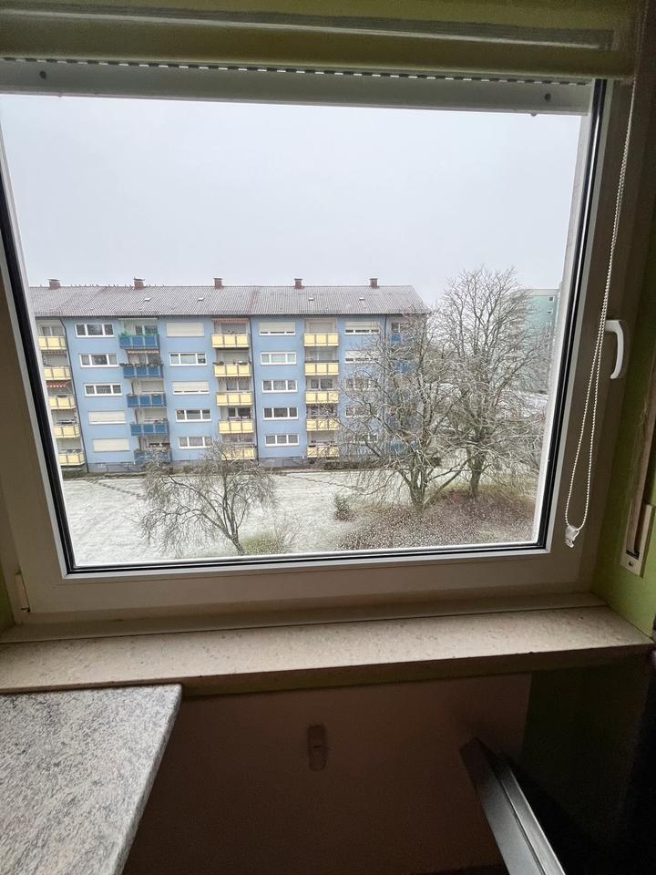 Thumbnail-Vermietete 3 Zimmer Wohnung im Ortsteil Bergl - top Infrastruktur