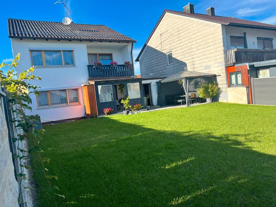Thumbnail-Schönes EFH mit 7 Zimmern, 130 qm Wfl, Garten, renoviert