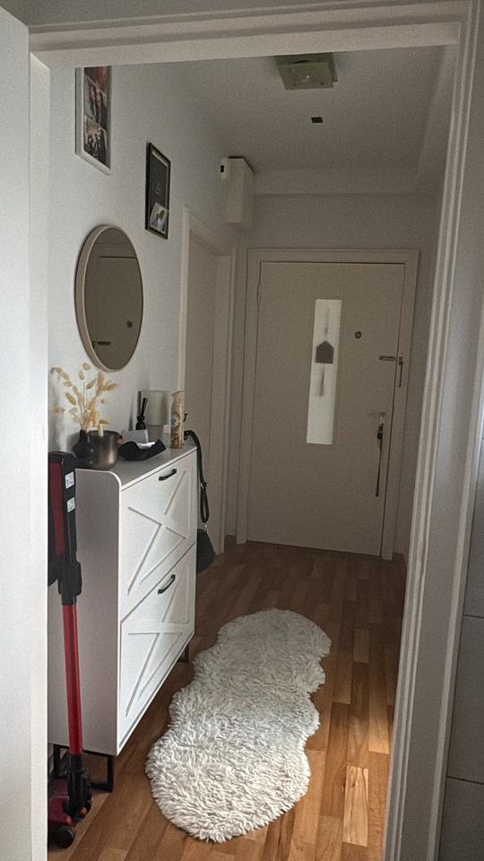 Thumbnail-Zentrale 2 Zimmer Wohnung 400€ Kalt