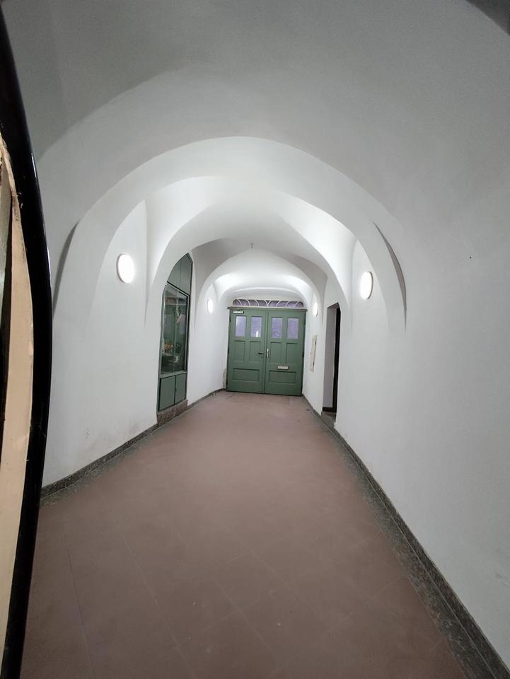 Thumbnail-Denkmalgeschütztes Mehrfamilienhaus mit Spitzenrendite von 8,6 %