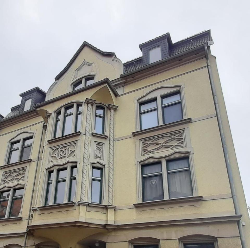 Thumbnail-Wohnung mit Balkon und Blick in den Garten