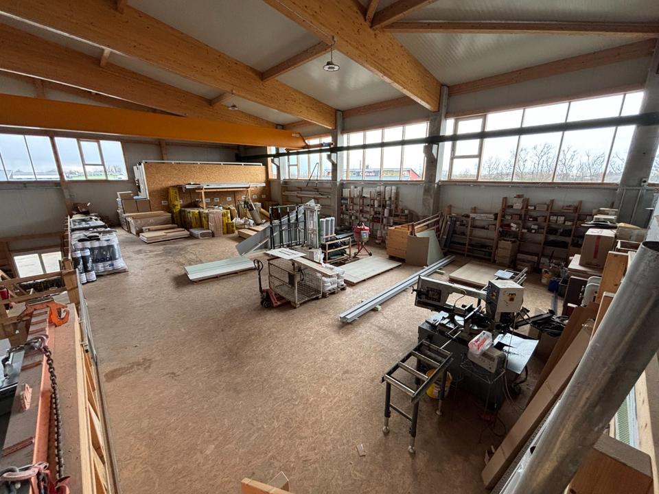 Thumbnail-Lagerfläche 213m²