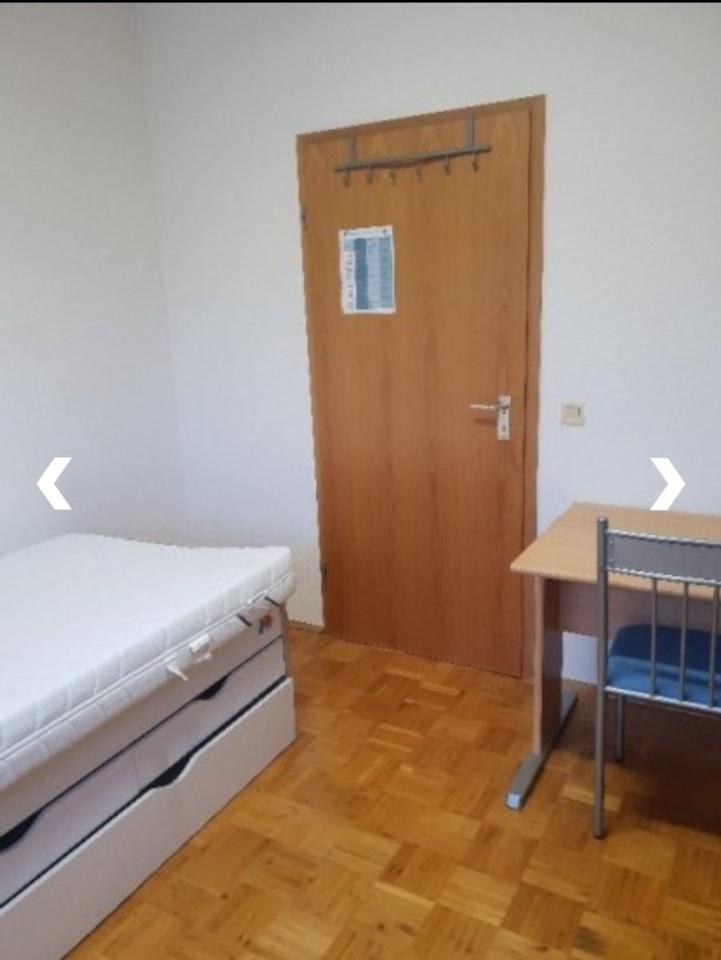 Thumbnail-Helle Zimmer zu vermieten im WG Nur ein Zimmer zu vermieten