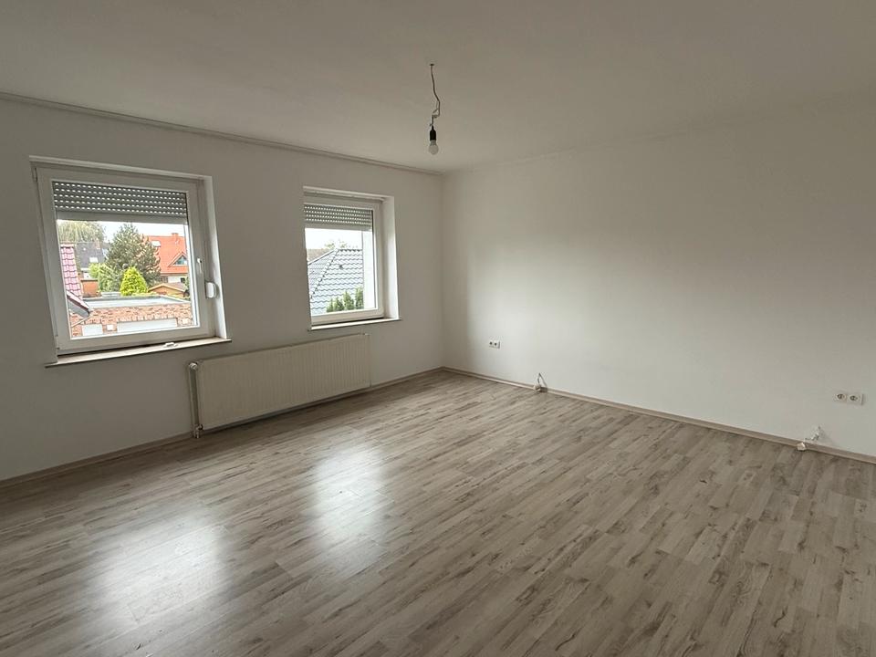 Thumbnail-3-Zimmer-Wohnung zu vermieten - HiddenhausenEilshausen