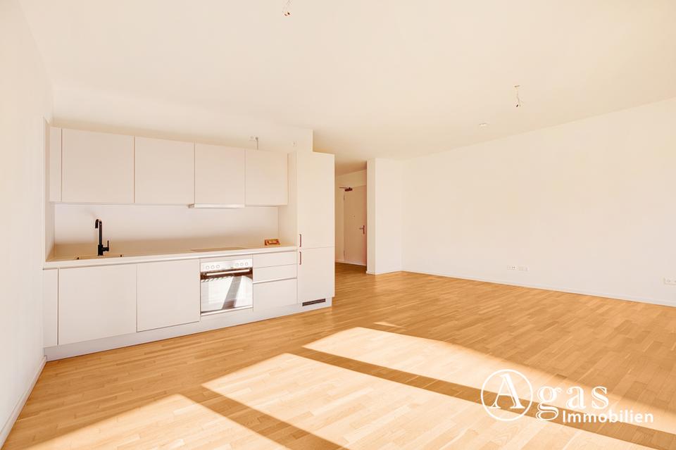 Thumbnail-Wunderschöne 3 Zimmer-Wohnung mit ca. 81m², EBK und Südbalkon mit Gartenblick in Mitte!