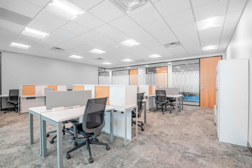 Thumbnail-Coworking-Bereich in REGUS Puschkinplatz