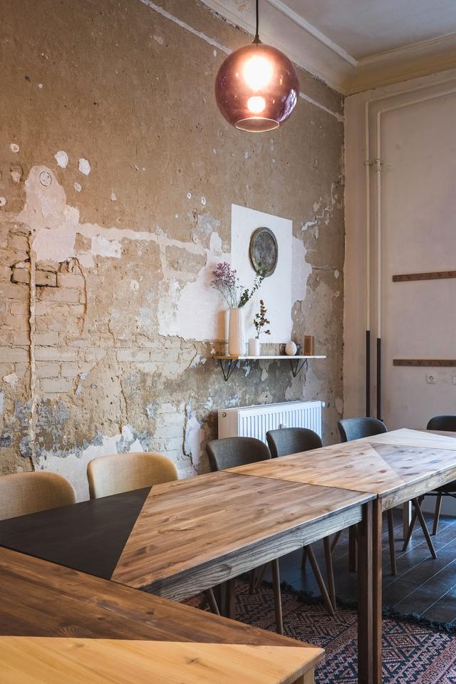 Thumbnail-Co-Working Desks in Berlin Shabby-Chic-Style - All-in-Miete