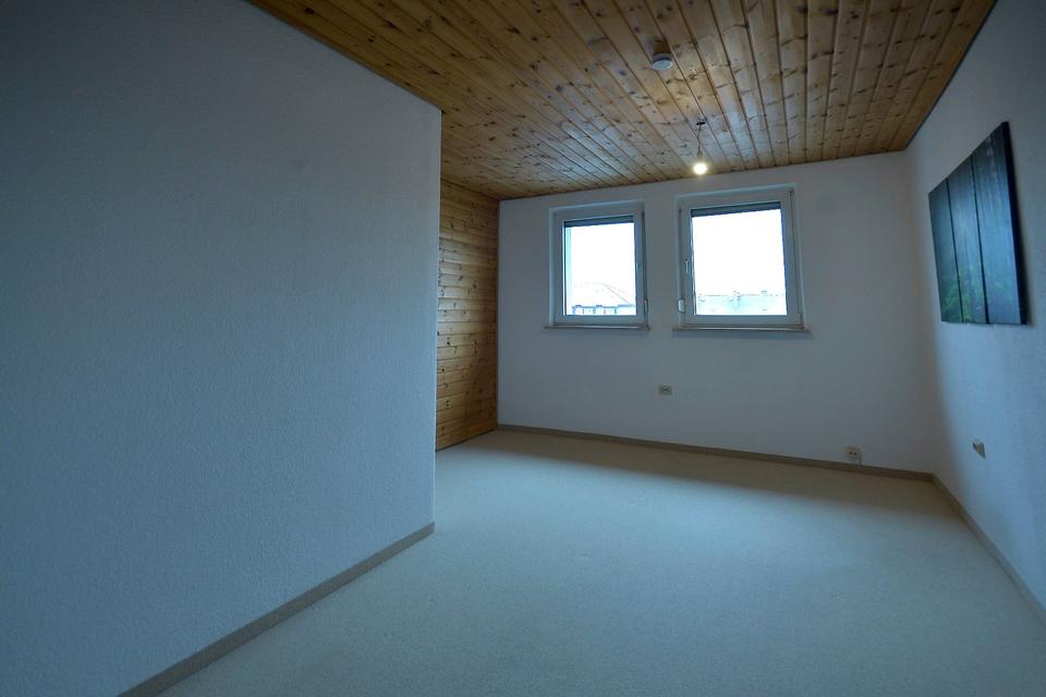 Thumbnail-Freundliche 3,5 Zimmer Dachgeschosswohnung in Bayreuth Innenstadt
