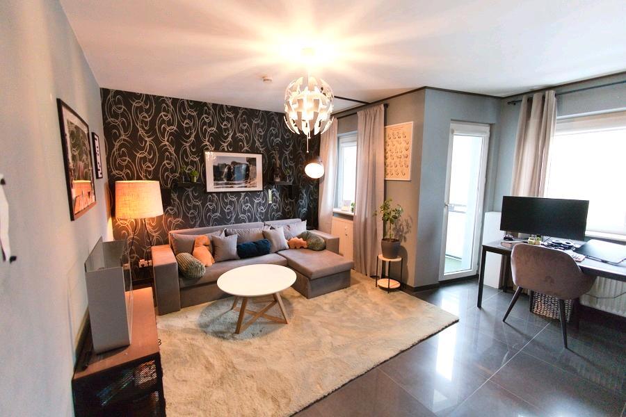 Thumbnail-Charmante 2 Zimmer Wohnung mit Balkon und Einbauküche