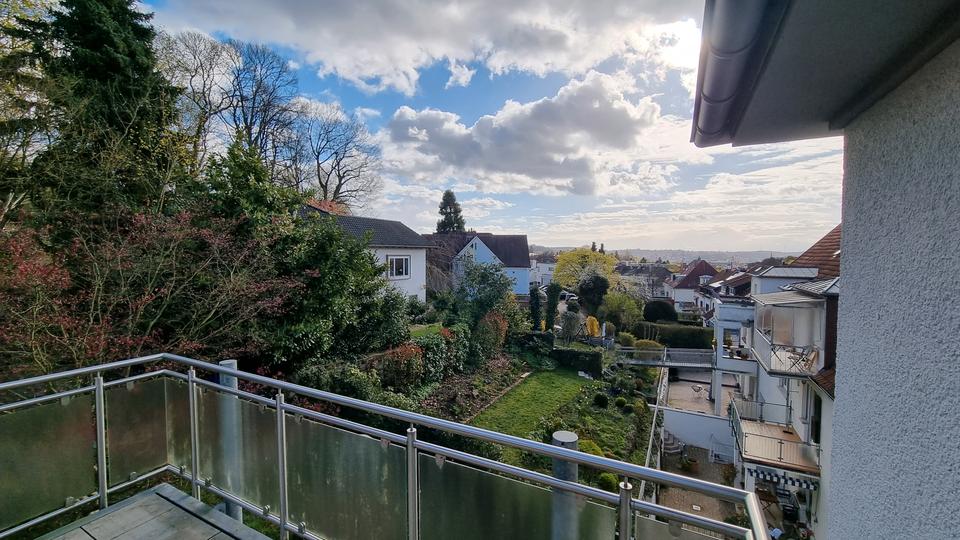 Thumbnail-Lichtdurchflutete 5 Zimmer Mietwohnung mit großem Balkon