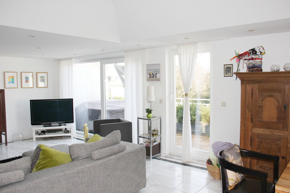 Thumbnail-Helles Penthouse: 4 Zimmer, 4 Balkone, Glaskuppel, neue EBK, 3-fa