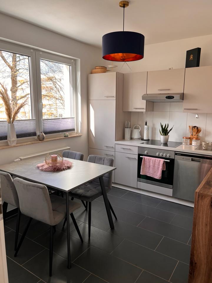 Thumbnail-Nachmieter 2 Zimmer mit Balkon und Aufzug in Knieper West 1