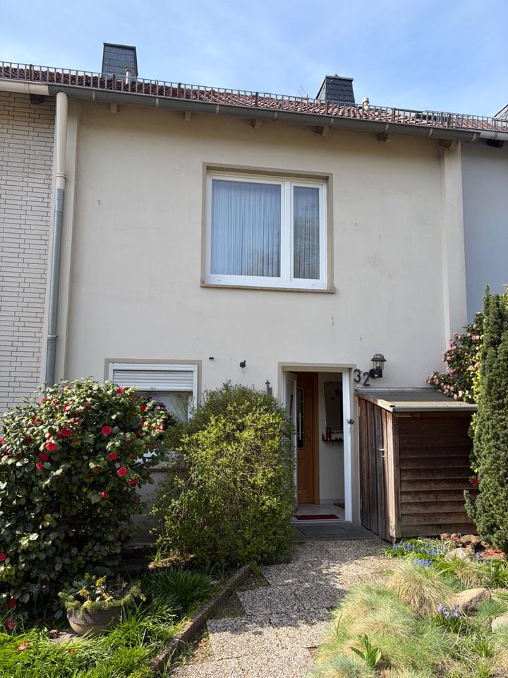 Thumbnail-Charmantes Reihenhaus mit Garten und Garage in Lesum