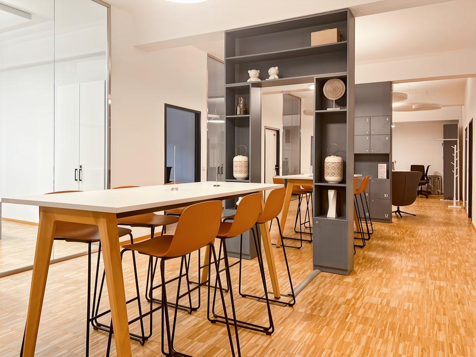 Thumbnail-Buchen Sie Büroräume in Neumarkt für 3 Personen bei denen Sie sich um nichts mehr kümmern müssen