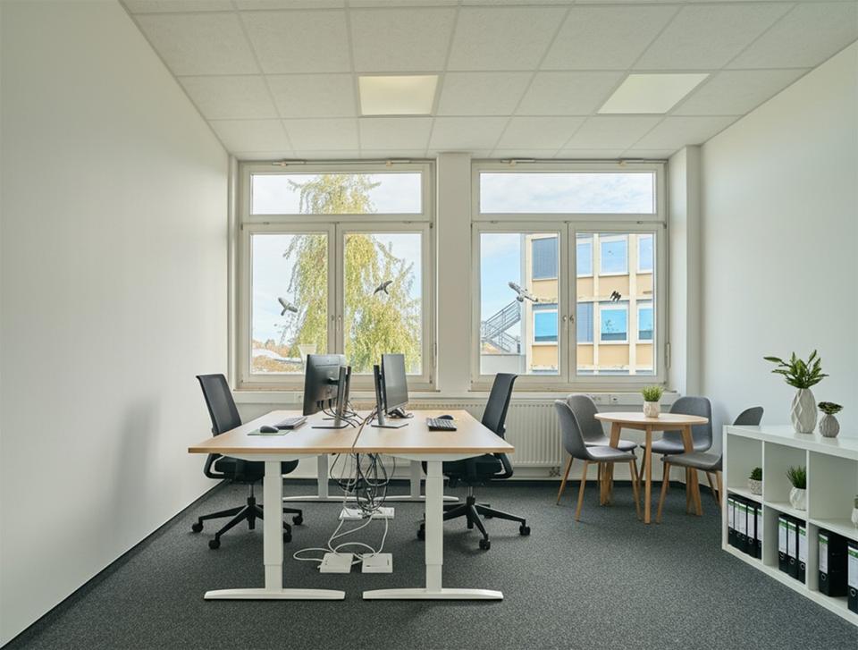 Thumbnail-Kompakte Bürofläche im 1. OG mit Empfang und 247 Zugang