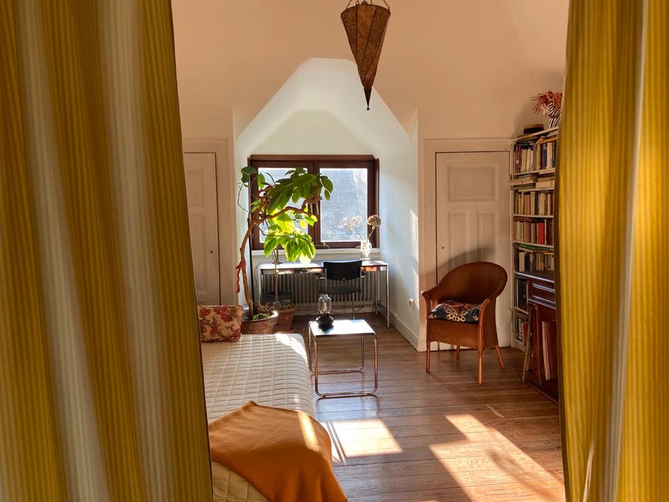 Thumbnail-Blankenese,möbliertes Zimmer bis Anfang Juni an 1 Untermieterin