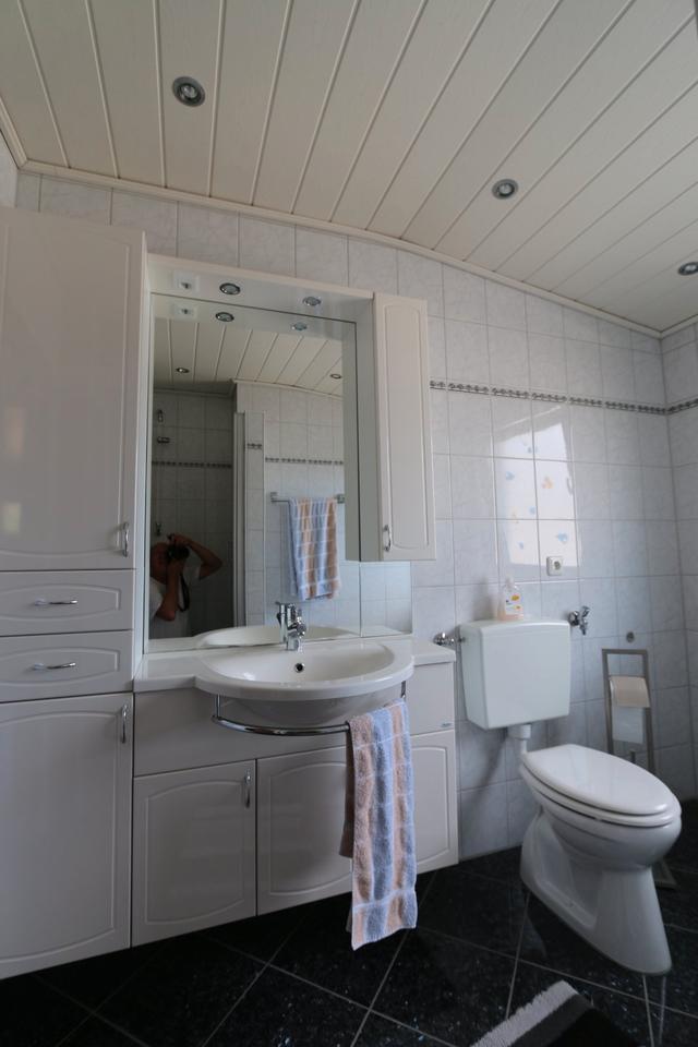 Thumbnail-Gemütliche 3-Zimmer-Dachgeschosswohnung in Kelkheim-Fischbach zu